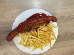 currywurst-1264222_640